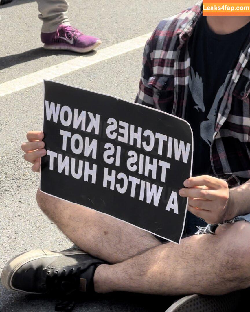 neoliberalhell /  leaked photo photo #0018