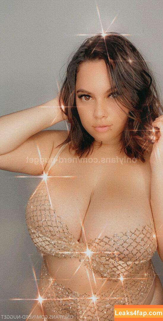 nerd-nugget / majorly.victoria / majorlyvictoria leaked photo photo #0158