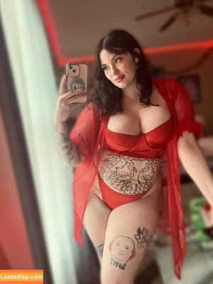nerdydirtypeach photo #0026