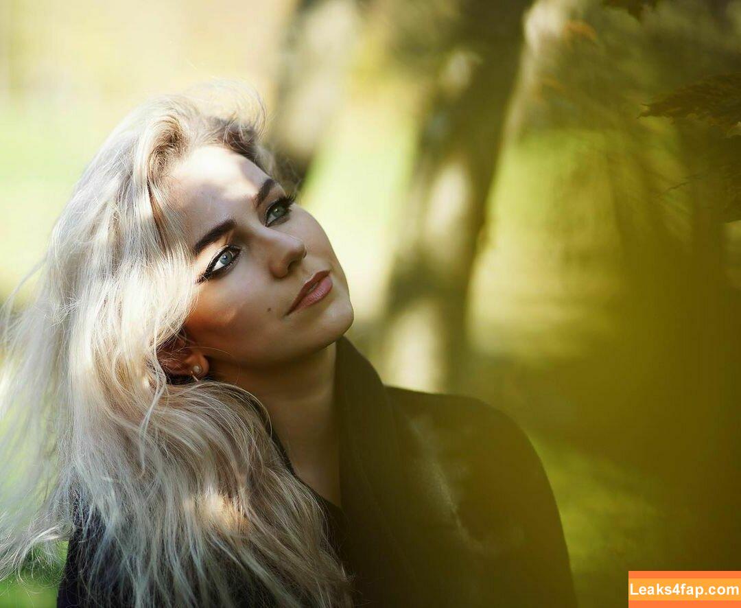 Neringa Kriziute / neringakriziute / nkriziute leaked photo photo #0974