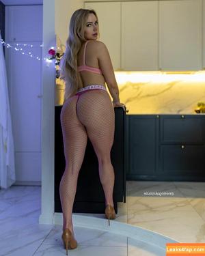 Neringa Kriziute photo #0680