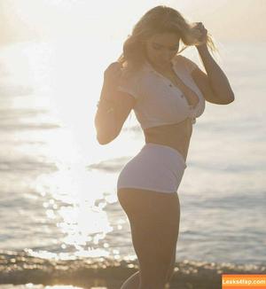 Neringa Kriziute photo #0831