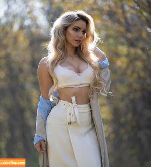 Neringa Kriziute photo #0836