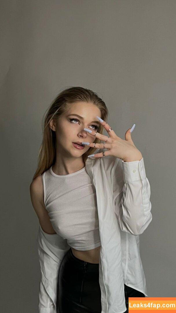 Nerushimav / Lera / Nerushima / u248648671 leaked photo photo #0162