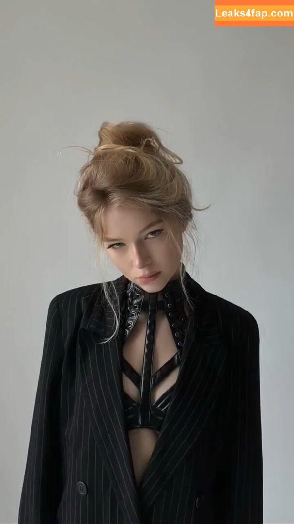 Nerushimav / Lera / Nerushima / u248648671 leaked photo photo #0183