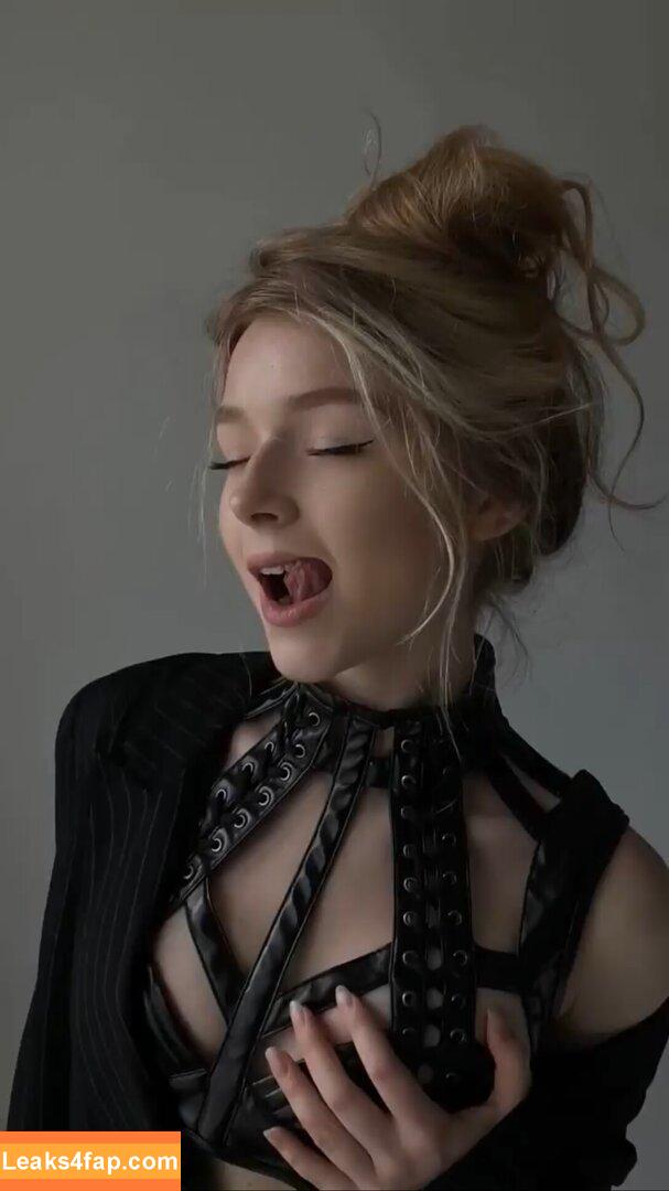 Nerushimav / Lera / Nerushima / u248648671 leaked photo photo #0195