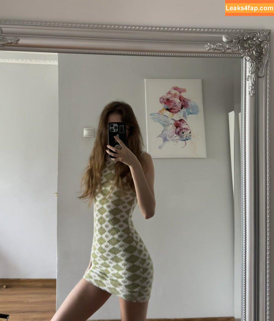 nesegodnyai / segodnyai leaked photo photo #0177