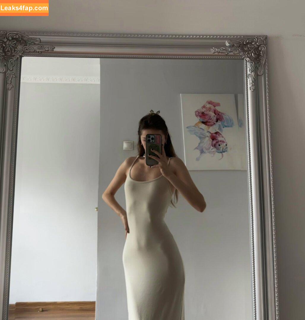 nesegodnyai / segodnyai leaked photo photo #0189