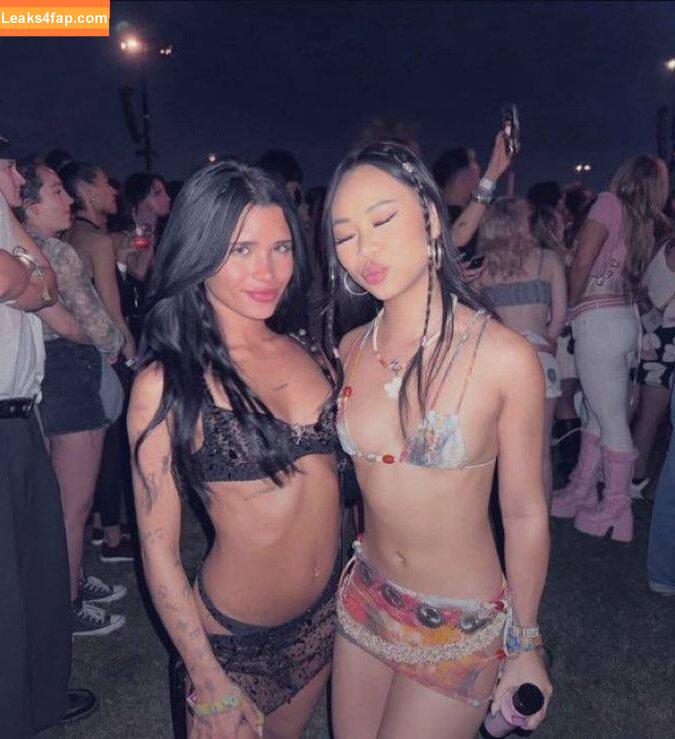 Nessa Barrett / moonologues / nessabarrett leaked photo photo #0327