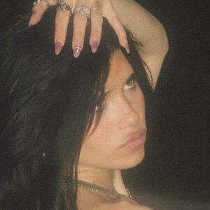 Nessa Barrett photo #0018