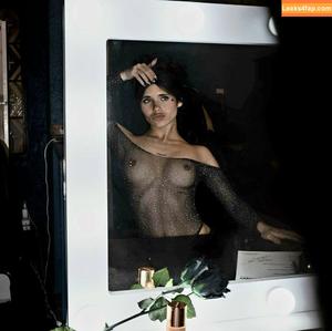 Nessa Barrett photo #0037