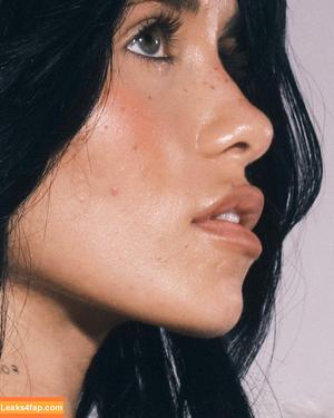 Nessa Barrett photo #0093