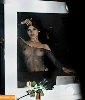 Nessa Barrett photo #0098