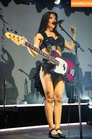 Nessa Barrett photo #0335