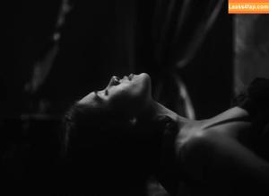 Nessa Barrett photo #0395