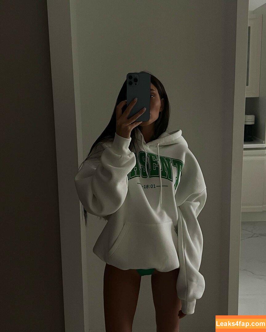 Nessa Orlova / nessamooore / orlova_ness_life / rusmeganfox leaked photo photo #0002