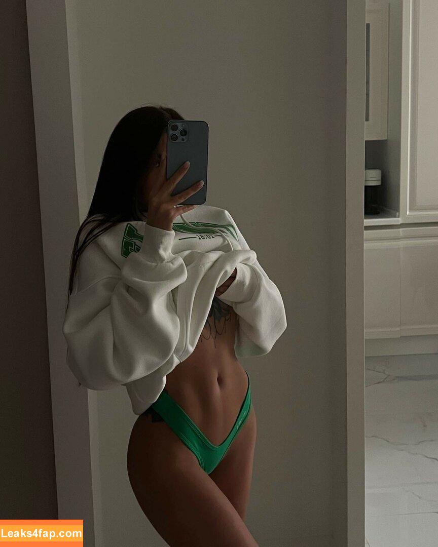 Nessa Orlova / nessamooore / orlova_ness_life / rusmeganfox leaked photo photo #0003