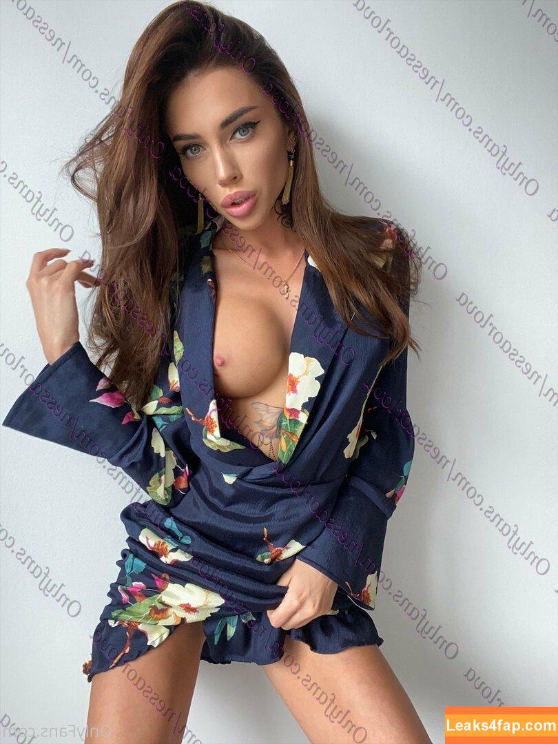 Nessa Orlova / nessamooore / orlova_ness_life / rusmeganfox leaked photo photo #0143