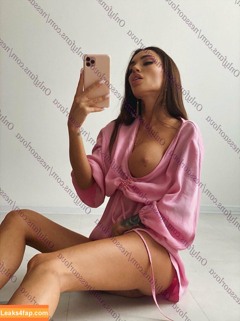 Nessa Orlova / nessamooore / orlova_ness_life / rusmeganfox leaked photo photo #0144