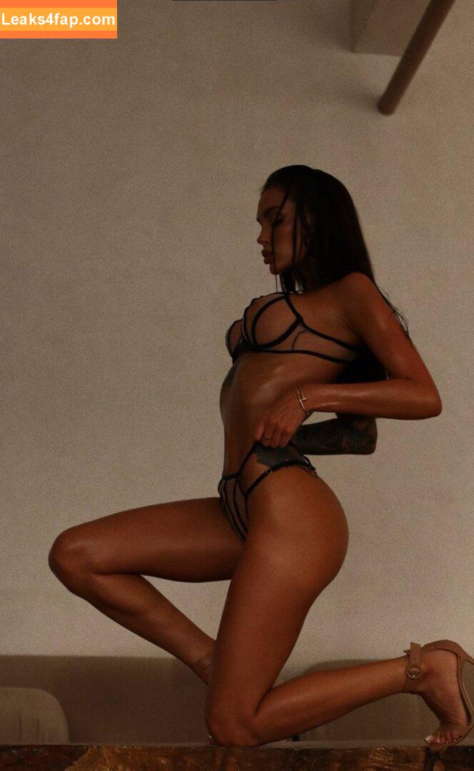 Nessa Orlova / nessamooore / orlova_ness_life / rusmeganfox leaked photo photo #0381