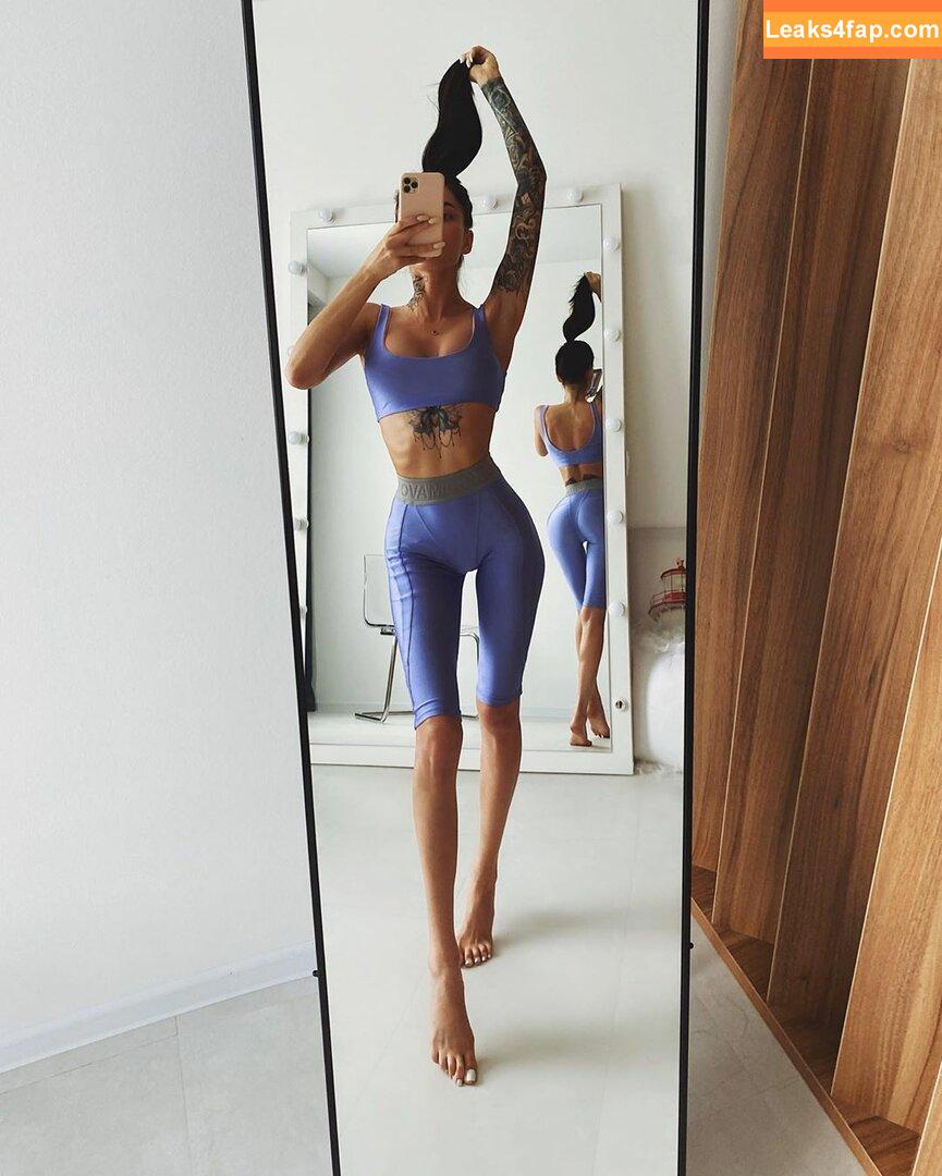 Nessa Orlova / nessamooore / orlova_ness_life / rusmeganfox leaked photo photo #0387