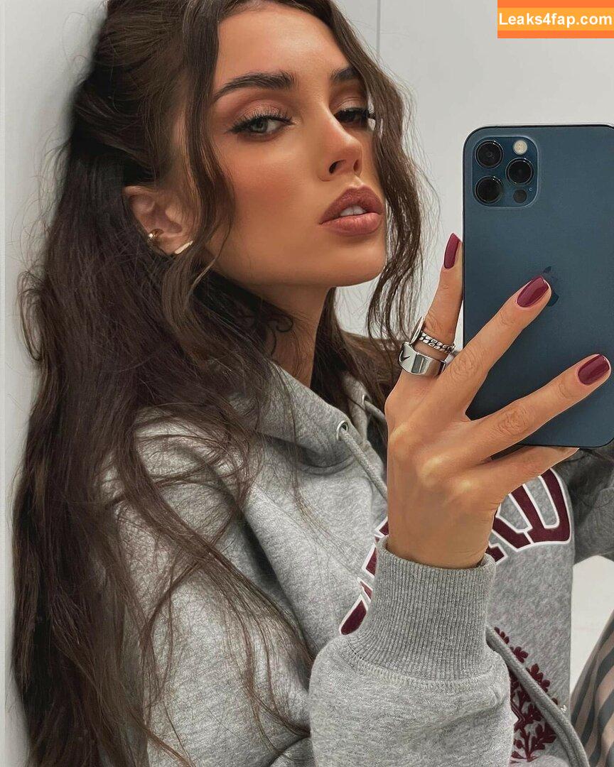 Nessa Orlova / nessamooore / orlova_ness_life / rusmeganfox leaked photo photo #0444