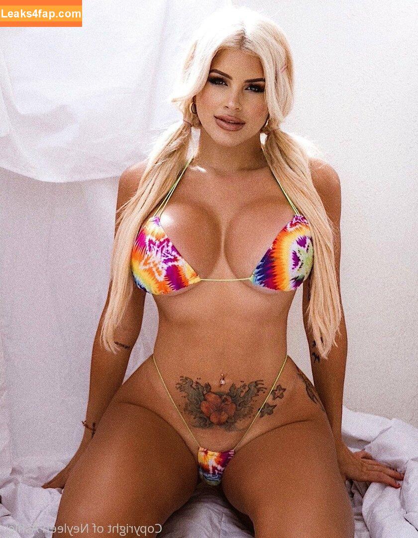 neyleenashley /  leaked photo photo #0004