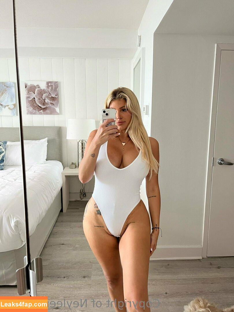 neyleenashley /  leaked photo photo #0092
