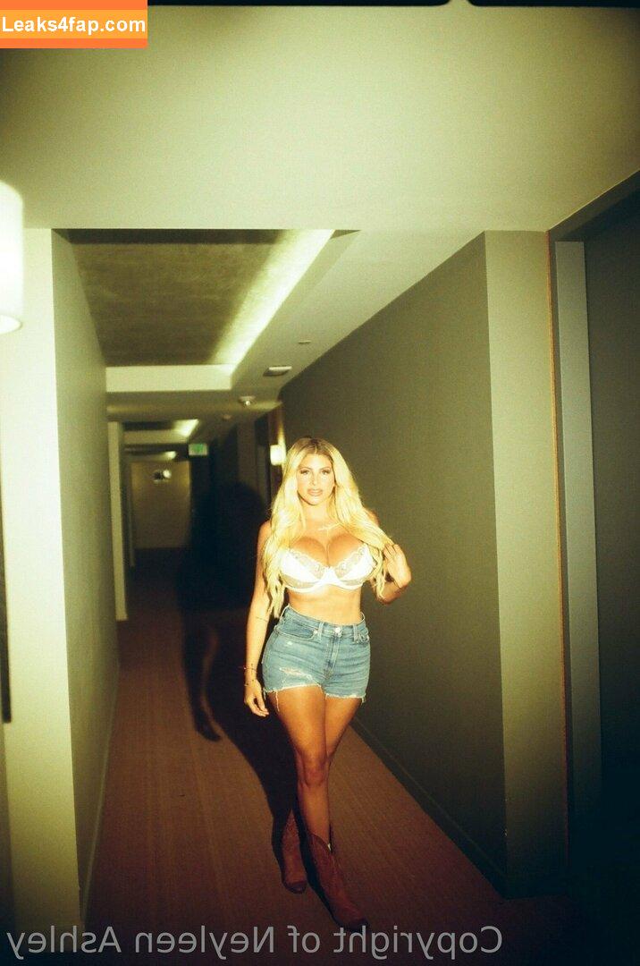 neyleenashley /  leaked photo photo #0099