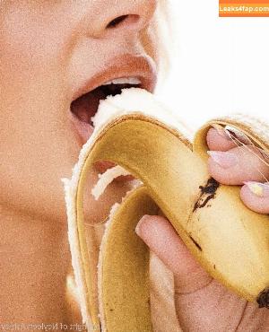 neyleenashley photo #0046