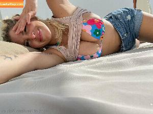 neyleenashley photo #0060