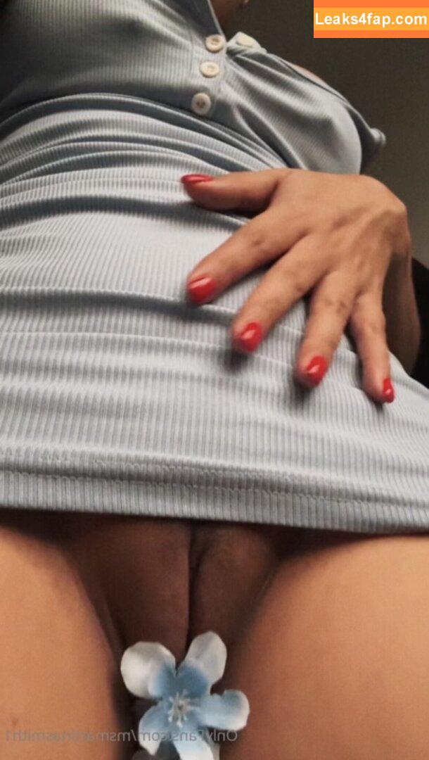 NezukoBaby.xoxo / nezuko.xoxo / reel leaked photo photo #0119