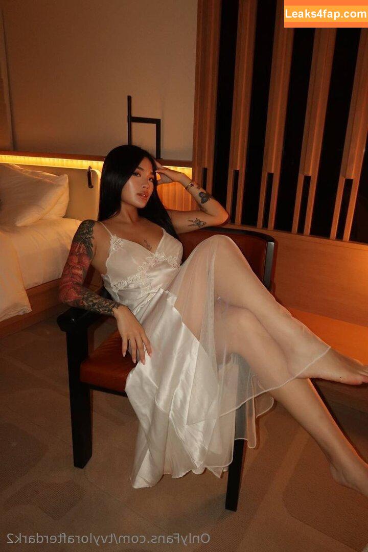 nhiafterdark2 / nhiafterdark leaked photo photo #0033