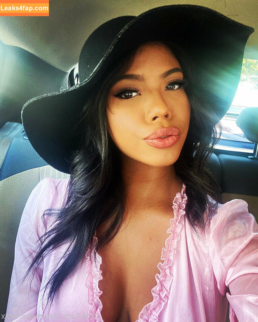 Nia Nacci / NiaNaccixxx / naughtynianacci leaked photo photo #0026