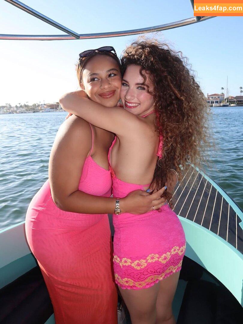 Nia Sioux / niasioux слитое фото фото #0170