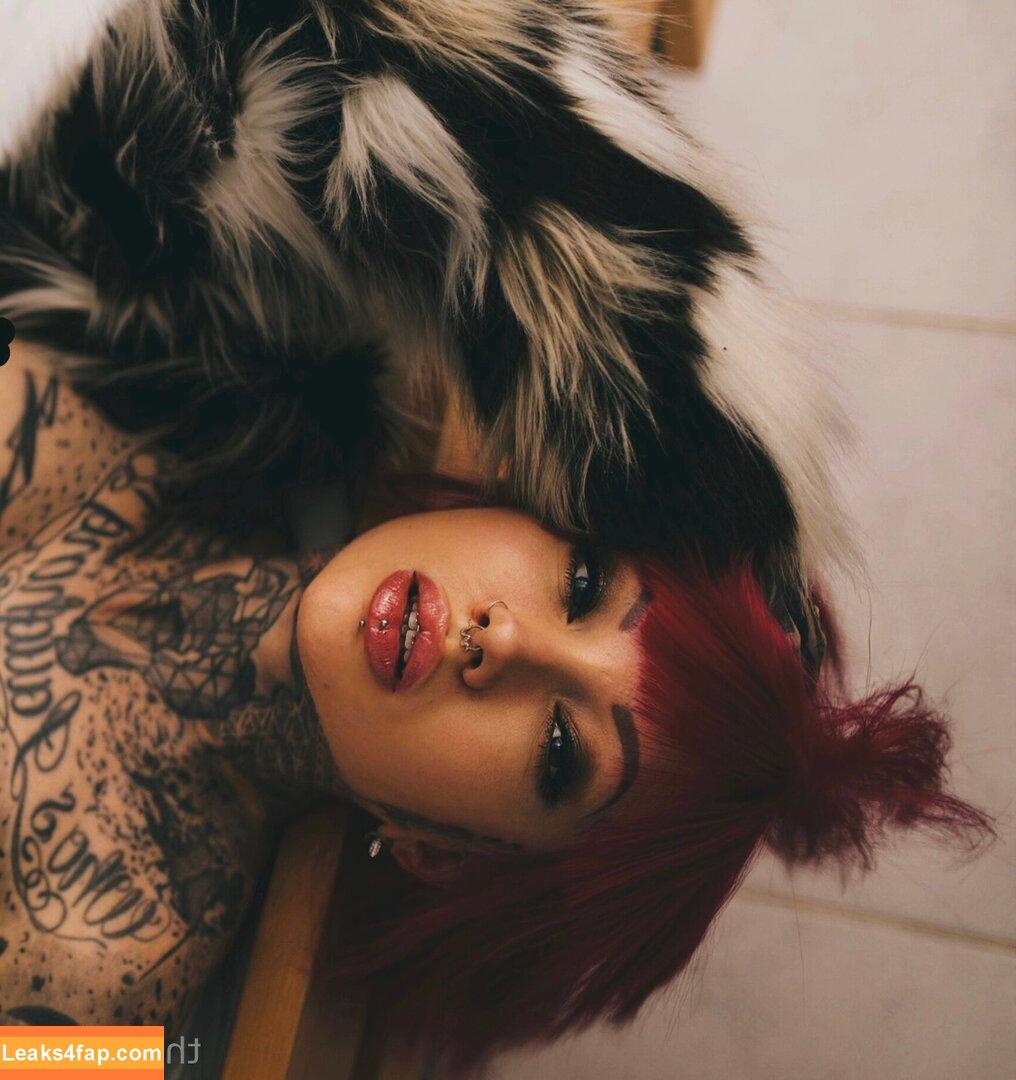 nia_suicide / nia_suicide_ leaked photo photo #0014