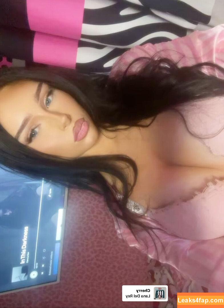 nia2vamp /  leaked photo photo #0002