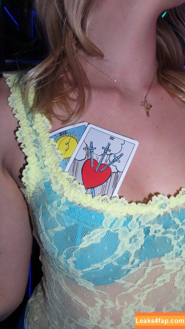 Niamh Adkins / niamhadkins leaked photo photo #0222