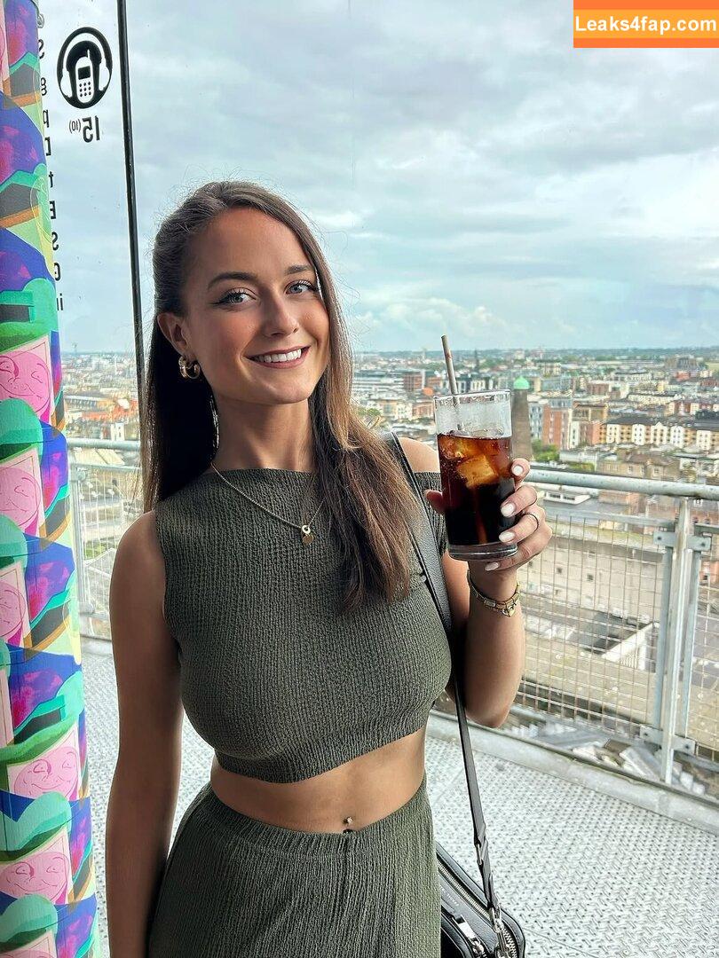 Niamh Cryan / niamh_cryan leaked photo photo #0157