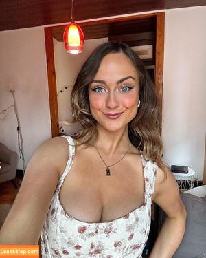 Niamh Cryan photo #0251