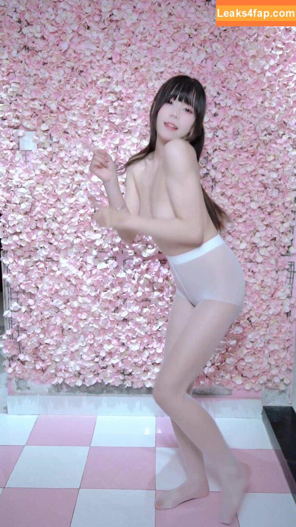 Niantutu / Yaokoututu / lim_meishe leaked photo photo #0419