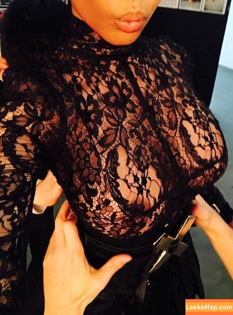 Nicki Minaj / nickiminaj leaked photo photo #0181