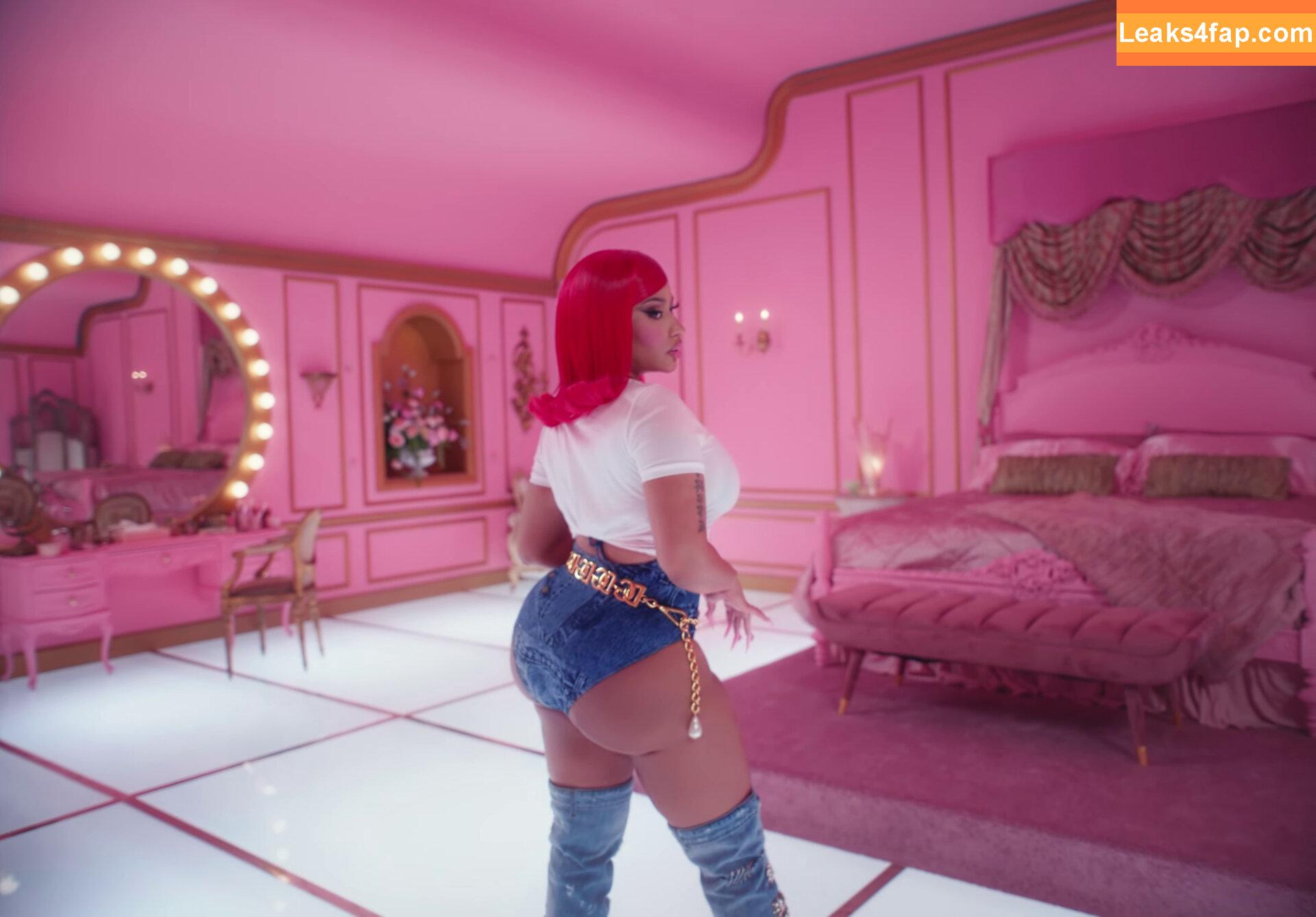 Nicki Minaj / nickiminaj leaked photo photo #0302