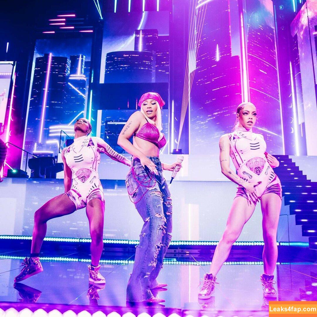 Nicki Minaj / nickiminaj leaked photo photo #0525