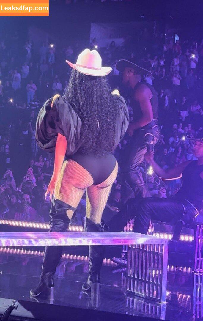 Nicki Minaj / nickiminaj leaked photo photo #0923