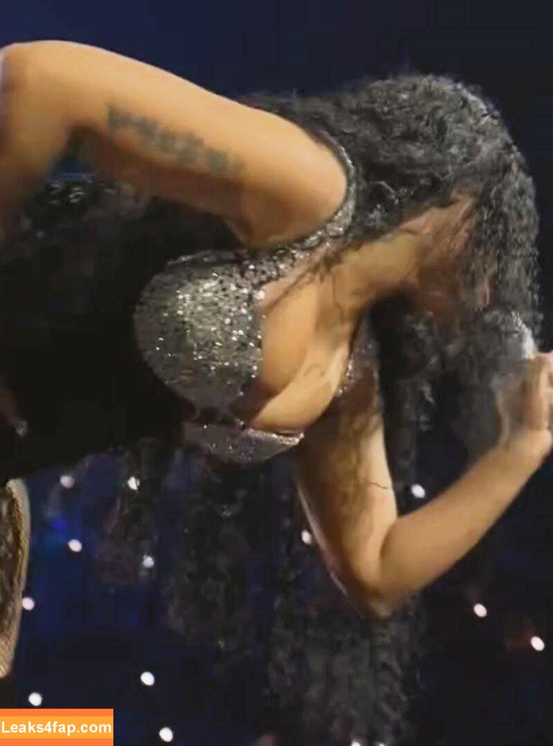 Nicki Minaj / nickiminaj leaked photo photo #0935