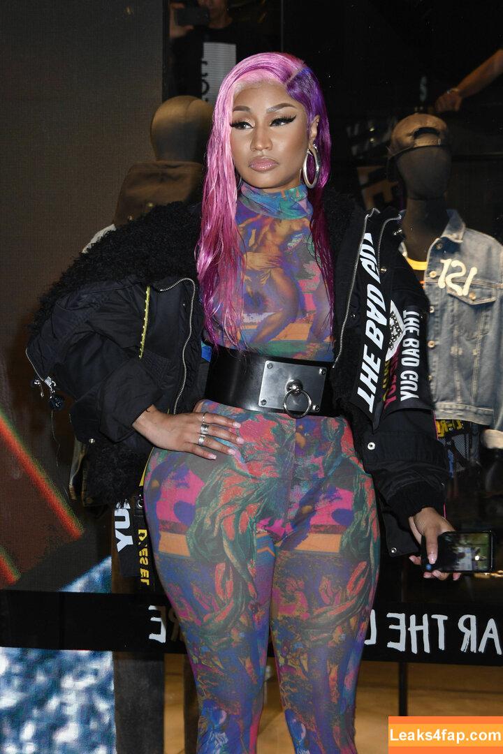 Nicki Minaj / nickiminaj leaked photo photo #0955