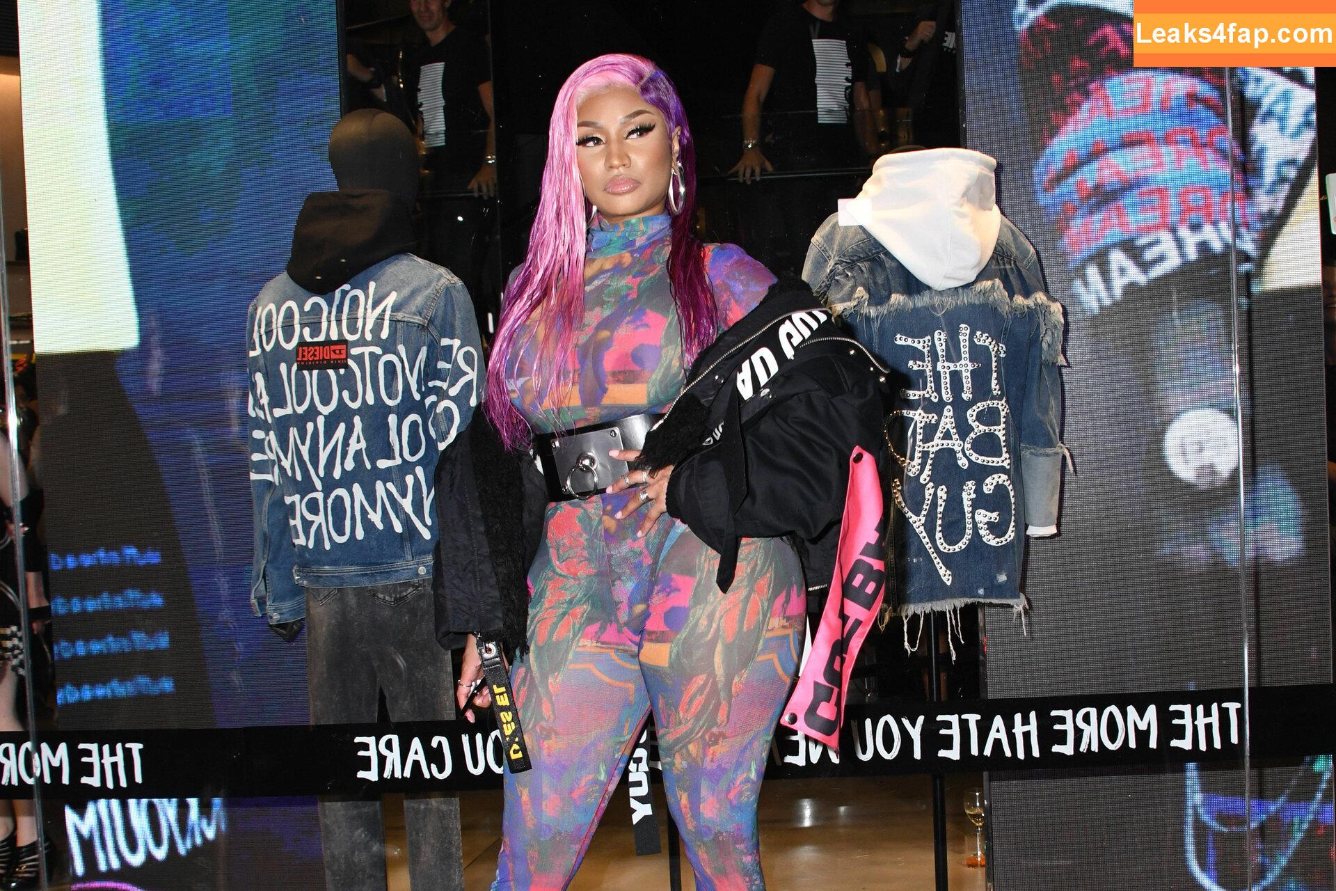 Nicki Minaj / nickiminaj leaked photo photo #0957
