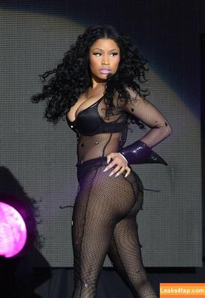 Nicki Minaj photo #0039