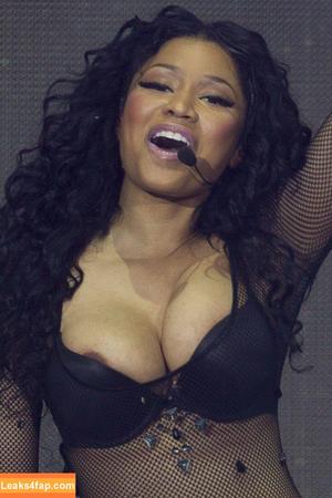 Nicki Minaj photo #0050